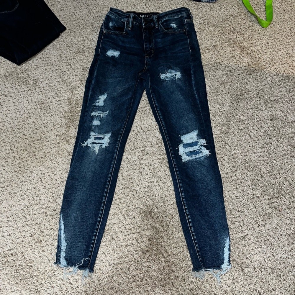 American eagle distressed skinny Jean